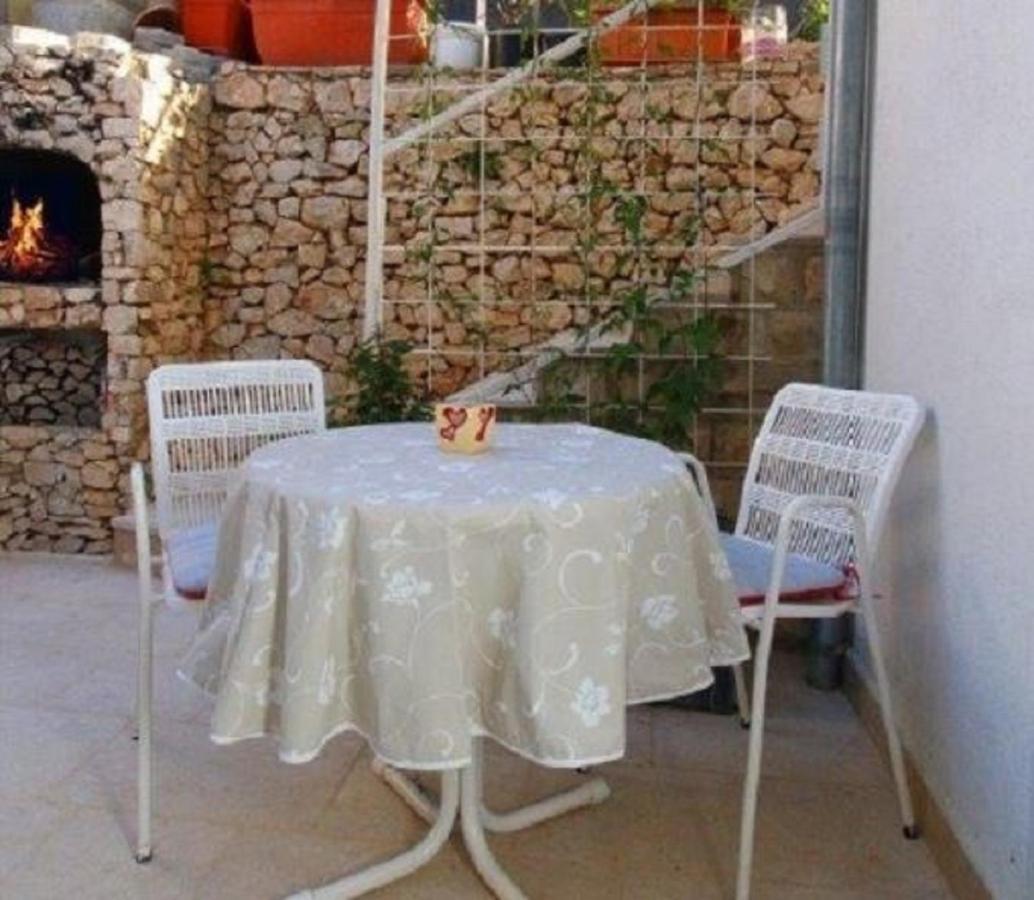 Apartments And Rooms Mirja-Parking Primosten Luaran gambar