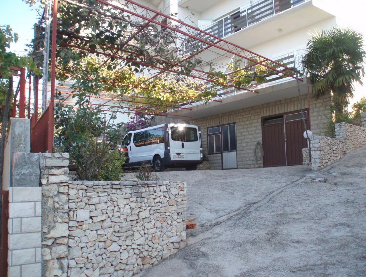 Apartments And Rooms Mirja-Parking Primosten Luaran gambar