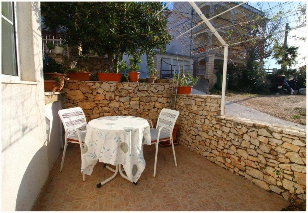 Apartments And Rooms Mirja-Parking Primosten Luaran gambar