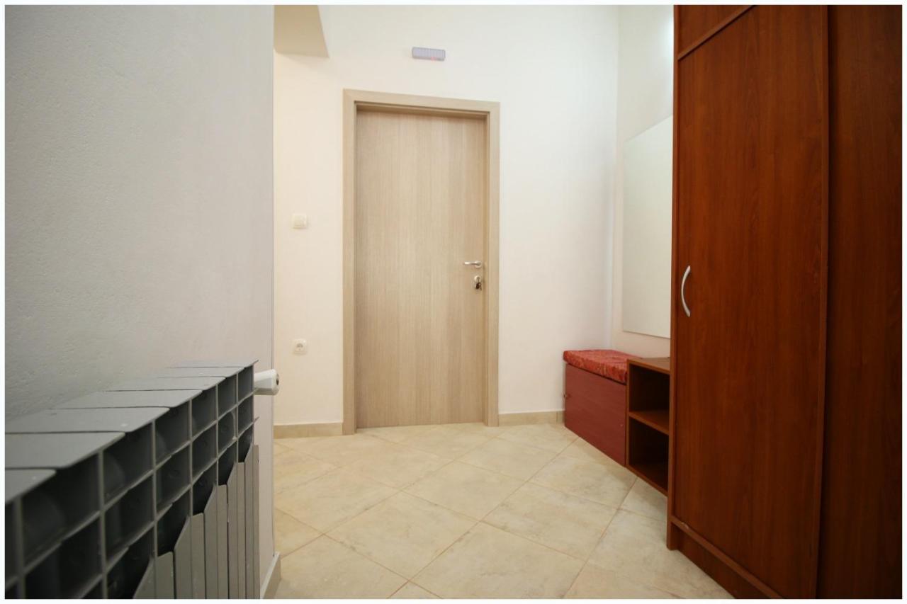 Apartments And Rooms Mirja-Parking Primosten Luaran gambar